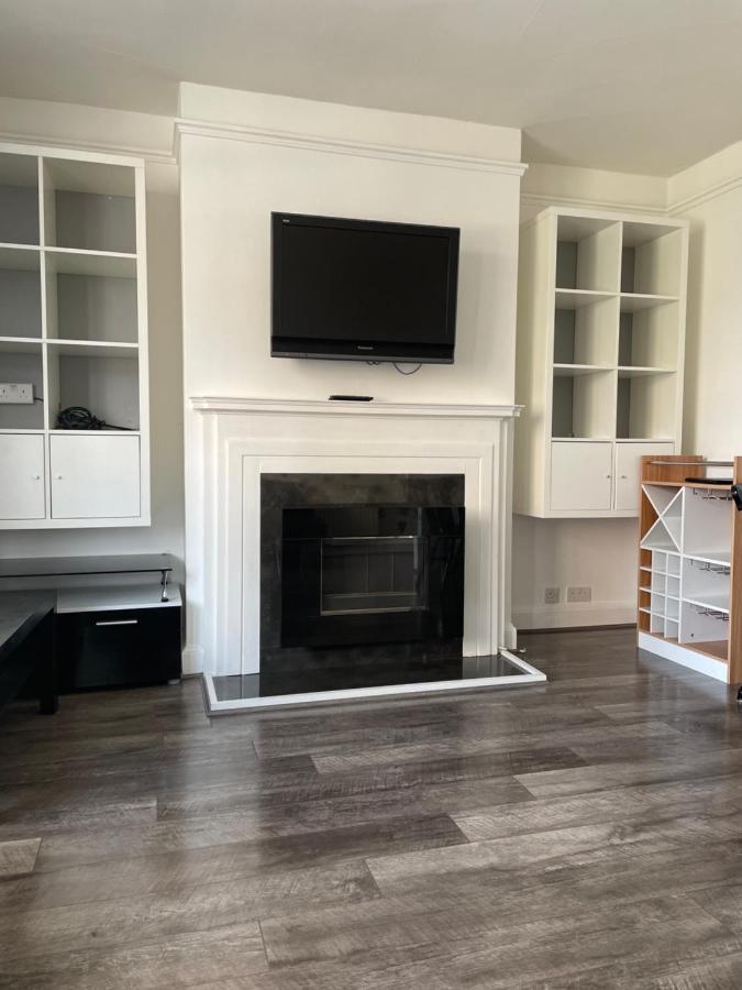 Bright And Spacious 2 Bedroom Apartment Sutton  Dış mekan fotoğraf